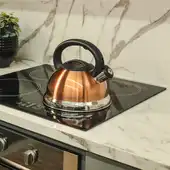 Chaleira em Inox com Apito e Fundo Duplo à Indução Dourada