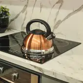 Chaleira em Inox com Apito e Fundo Duplo à Indução Dourada