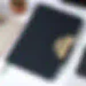 Caderno Capa Dura com Suporte de Caneta e Elástico Azul