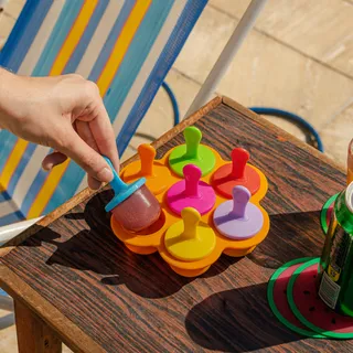 Forma Para 7 Picolés de Silicone Ice Flavors