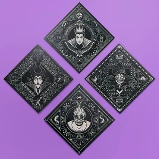 Kit com 4 Quadros Vilãs Estampadas da Disney