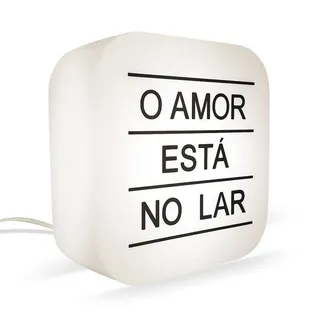 Luminária Box O Amor Está no Lar