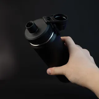 Garrafa com Alça e Bico 570ml Parede Dupla Preta
