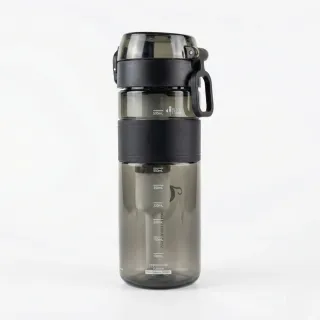 Garrafa 600ml Preta com Filtro de Carvão Ativado até 1200L