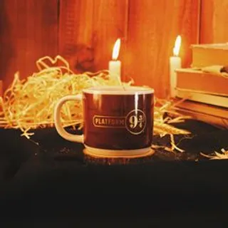Caneca com Vela Decorada de 300ml Plataform 9 3/4
